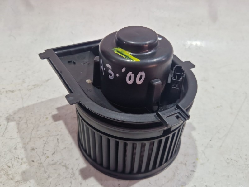 Recambio de motor calefaccion para audi a3 (8l1) 1.8 referencia OEM IAM   