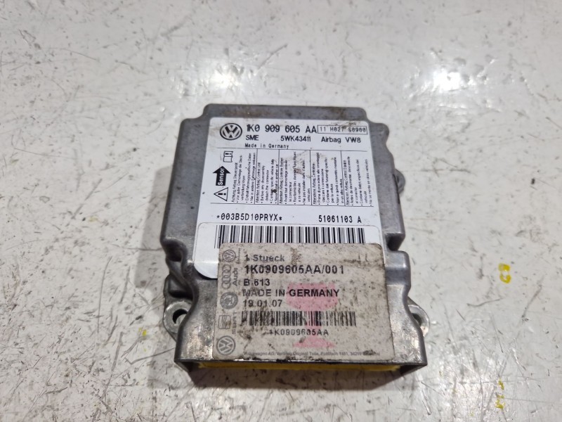 Recambio de centralita airbag para volkswagen golf v (1k1) 1.9 tdi referencia OEM IAM 1K0909605AA  