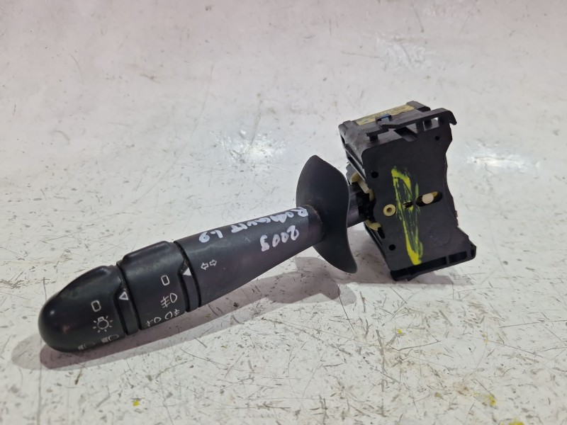 Recambio de mando intermitentes para renault laguna ii (bg0)(2001) 1.9 dci referencia OEM IAM 8200012245  
