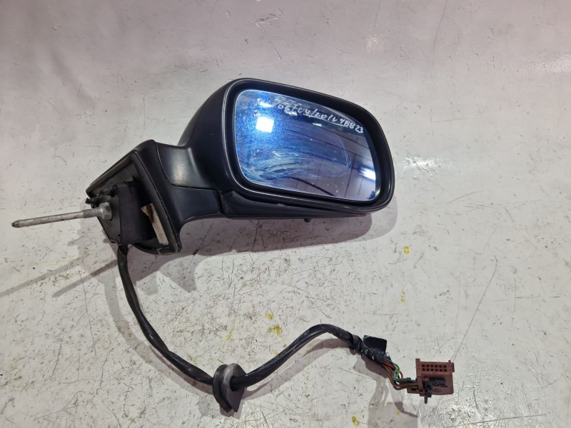 Recambio de retrovisor derecho para peugeot 407 (6d_) 2.0 hdi (6drhrh) referencia OEM IAM e94145  