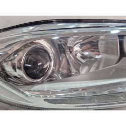 Recambio de faro delantero derecho para ford fiesta vi (cb1, ccn) 1.25 referencia OEM IAM 77RHCRRLA  