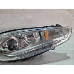 Recambio de faro delantero derecho para ford fiesta vi (cb1, ccn) 1.25 referencia OEM IAM 77RHCRRLA  