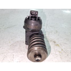 Recambio de inyector para seat leon (1p1)(05.2005) 1.9 tdi referencia OEM IAM 038130073AG  