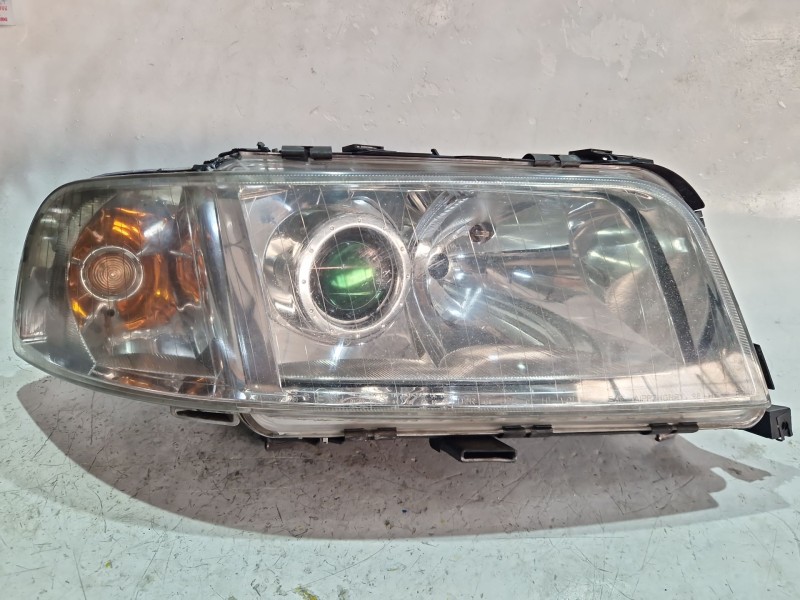 Recambio de faro delantero derecho para audi a8 d2 (4d2, 4d8) 2.5 tdi referencia OEM IAM 776778780  