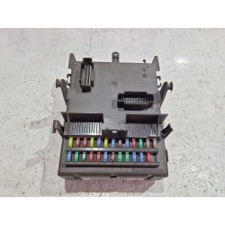 Recambio de caja reles / fusibles para renault laguna ii (bg0/1_) 1.9 dci (bg08, bg0g) referencia OEM IAM 8200004201E  