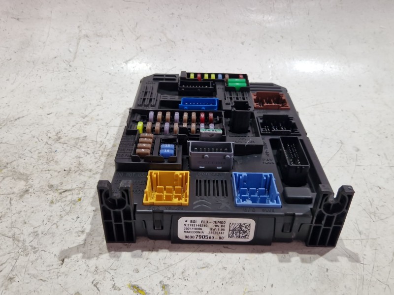 Recambio de bsi para citroën c3 iii (sx) 1.2 puretech 82 referencia OEM IAM 9830790580  