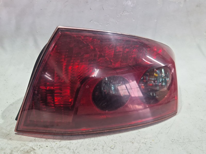 Recambio de piloto trasero derecho para peugeot 407 (6d_) 2.0 hdi (6drhrh) referencia OEM IAM 9656606280  