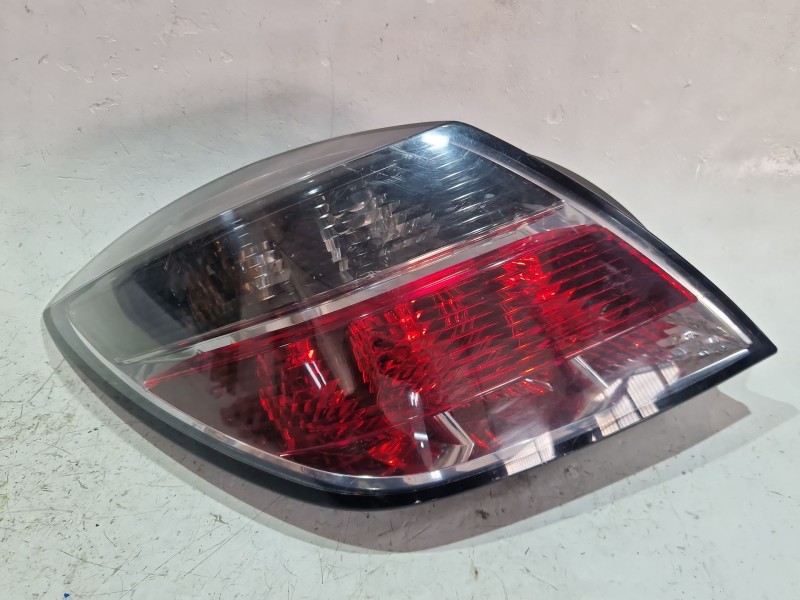 Recambio de piloto trasero izquierdo para opel astra h twintop (a04) 1.6 (l67) referencia OEM IAM DUNS342691834  