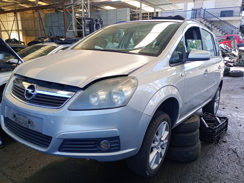 opel zafira / zafira family b (a05) del año 2005
