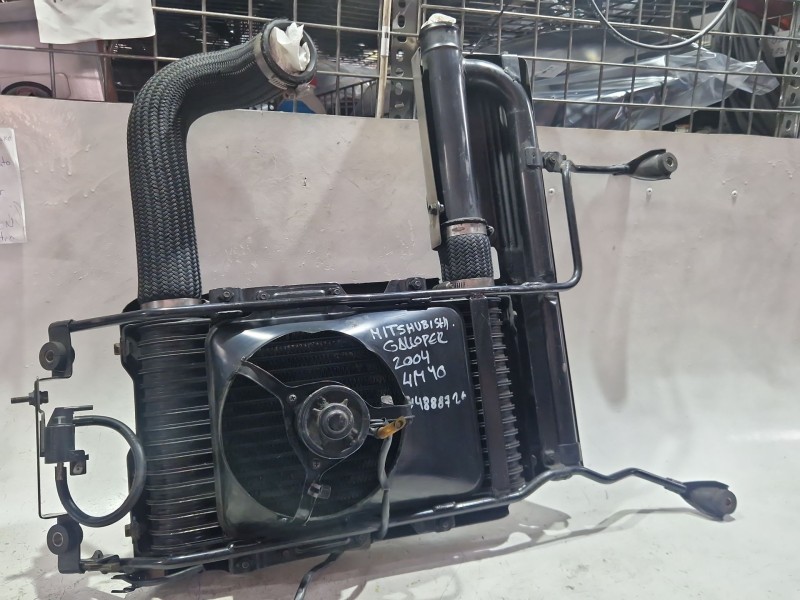 Recambio de intercooler para mitsubishi pajero 2.8 d 125cv referencia OEM IAM   