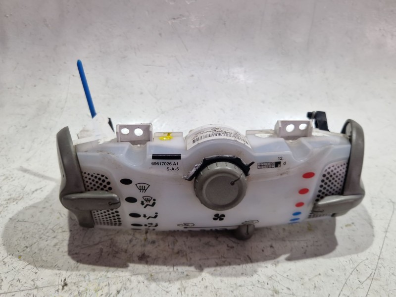 Recambio de mando climatizador para toyota aygo (_b1_) 1.0 (kgb10_) referencia OEM IAM P69610009AA2H16  