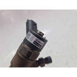 Recambio de inyector para kia carens iii monospace (un) 2.0 crdi 115 referencia OEM IAM 0445110101  