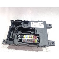 Recambio de caja reles / fusibles para opel corsa d (s07) 1.3 cdti (l08, l68) referencia OEM IAM 13367921  