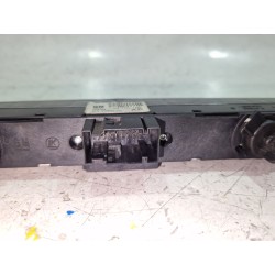 Recambio de boton emergencia para opel zafira / zafira family b (a05) 1.9 cdti (m75) referencia OEM IAM 03758075  