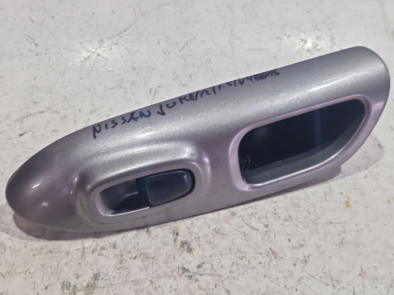 Recambio de mando elevalunas delantero derecho para nissan juke (f15) 1.5 dci referencia OEM IAM 829611KA2A  