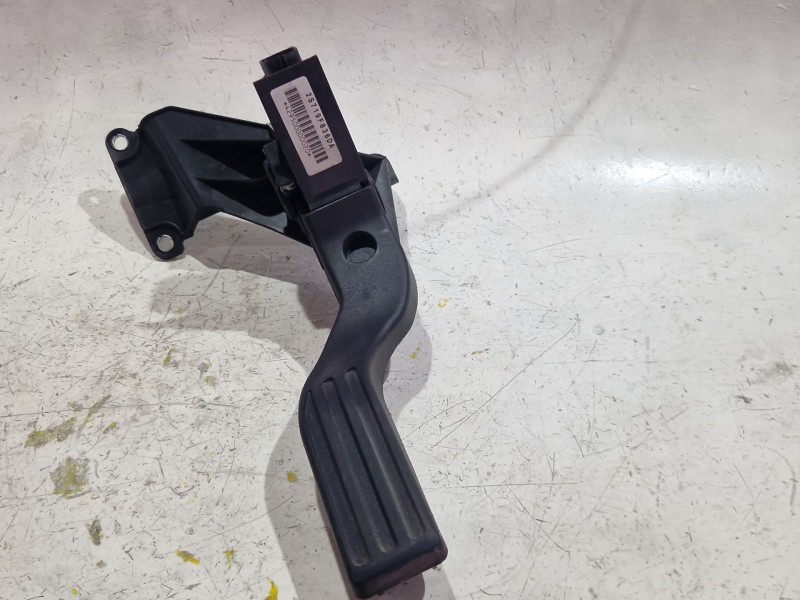 Recambio de potenciometro pedal para ford mondeo iii (b5y) 2.0 tdci referencia OEM IAM 2S719F836DA  