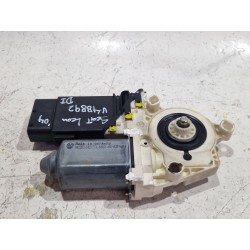 MOTOR ELEVALUNAS DELANTERO IZQUIERDO 9776105402301 
