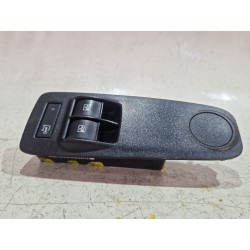 Recambio de mando elevalunas delantero izquierdo para fiat ducato furgoneta (250_) 130 multijet 2,3 d referencia OEM IAM 0735532