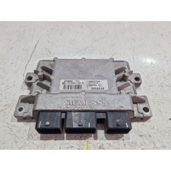 Recambio de centralita inyeccion para renault clio ii fase i (b/cb0)(1998) 1.1 75 cv referencia OEM IAM 8200473744  
