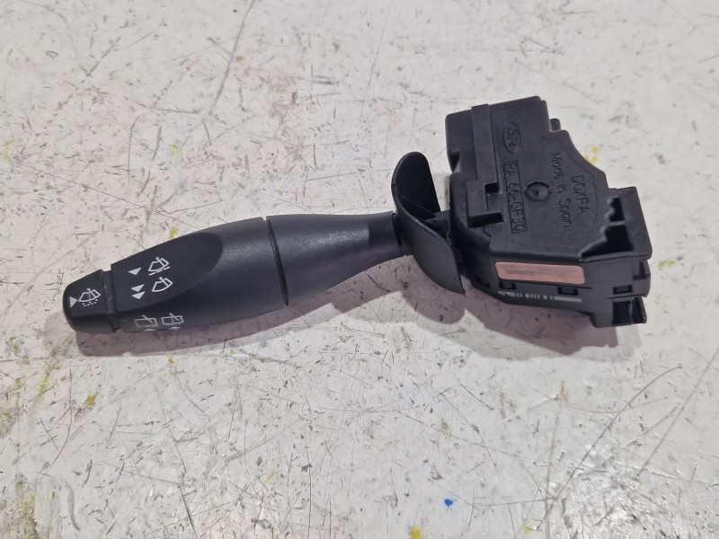 Recambio de mando limpiaparabrisas para ford fiesta v (jh_, jd_) 1.4 16v referencia OEM IAM PA66GF30  