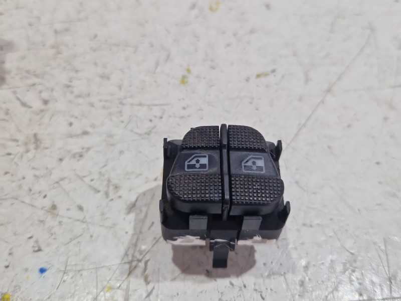 Recambio de mando elevalunas delantero izquierdo para volkswagen golf iii (1h1) 1.9 tdi referencia OEM IAM 1H0959855  