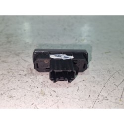 Recambio de boton emergencia para ford mondeo iii (b5y) 2.0 tdci referencia OEM IAM 13A3350AB  