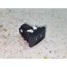 Recambio de mando elevalunas trasero izquierdo para ford mondeo iii (b5y) 2.0 tdci referencia OEM IAM K808X  