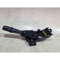 Recambio de mando intermitentes para toyota yaris (ksp9/scp9/nlp9)(08.2005) 1.4 d-4d referencia OEM IAM 17F001  