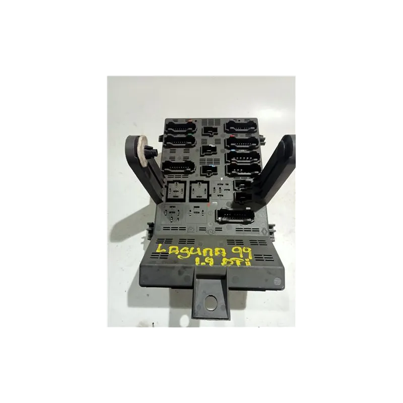 Recambio de caja fusibles/rele para renault laguna ii (bg0)(2001) 1.9 dci (bg0g) referencia OEM IAM 7700427845A  