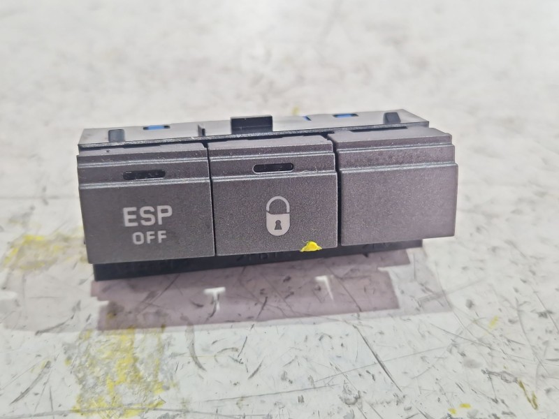 Recambio de botonera cierre centralizado para citroën c5 berlina hdi (dcrhzb, dcrhze) referencia OEM IAM 96498318YW  