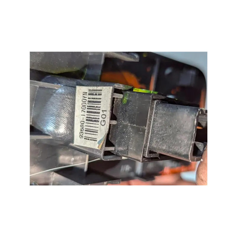 Recambio de mando elevalunas delantero derecho para hyundai matrix (fc)(2001) 1.5 crdi referencia OEM IAM 9358017000YN  