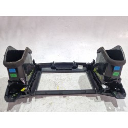 Recambio de aireador central para nissan juke (f15) 1.5 dci referencia OEM IAM 687501kE0A  