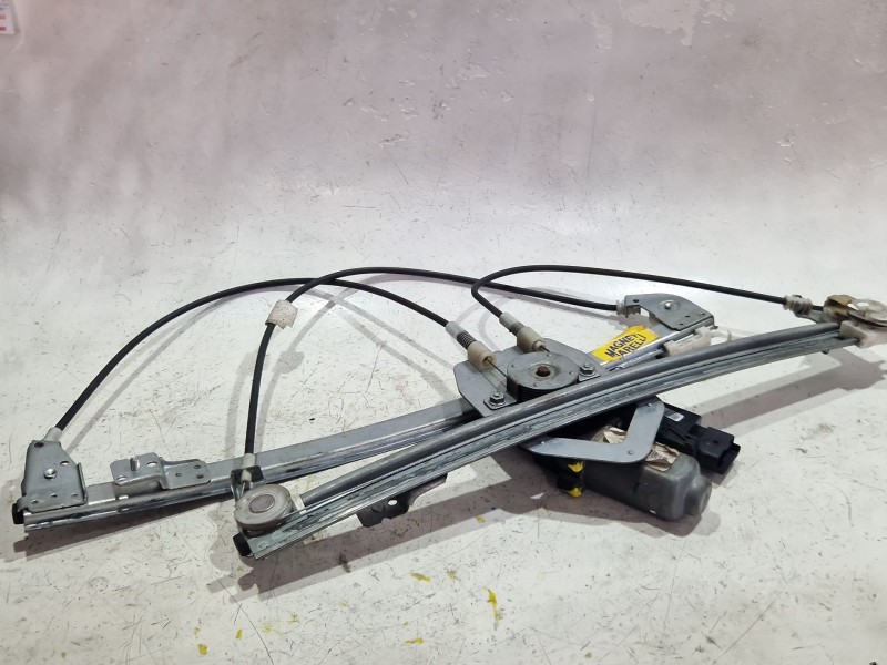 Recambio de mecanismo elevalunas delantero izquierdo para citroën xsara coupé (n0) 1.6 i referencia OEM IAM   