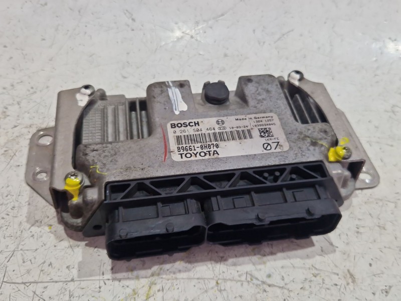 Recambio de centralita inyeccion para toyota aygo (_b1_) 1.0 (kgb10_) referencia OEM IAM 0261S04464  