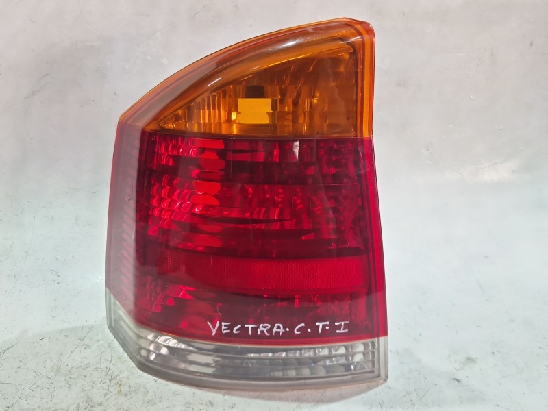 Recambio de piloto trasero izquierdo para opel vectra c gts (z02) 1.9 cdti (f68) referencia OEM IAM 02461548  