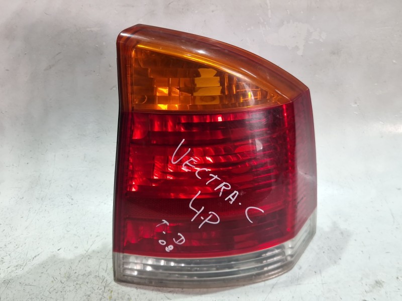 Recambio de piloto trasero derecho para opel vectra c (z02) 1.8 16v referencia OEM IAM GM13130644  