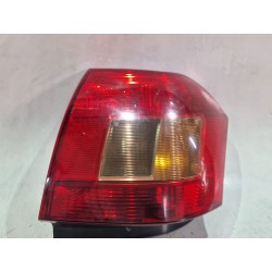 Recambio de piloto trasero izquierdo para toyota corolla (_e12_) 2.0 d-4d (cde120_) referencia OEM IAM E110459  