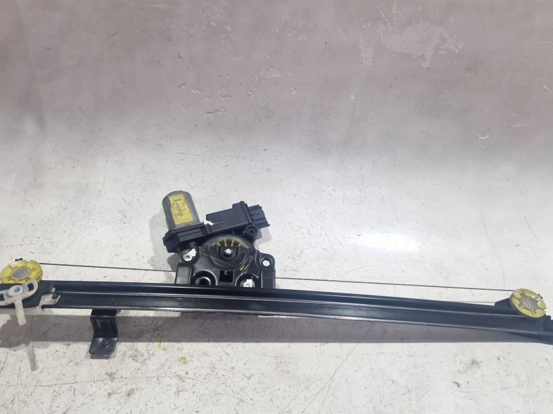 Recambio de mecanismo elevalunas delantero derecho para fiat ducato furgoneta (250_) 130 multijet 2,3 d referencia OEM IAM 13689