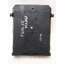 Recambio de caja reles / fusibles para peugeot 208 1.4 hdi 68cv? referencia OEM IAM 9678355880  