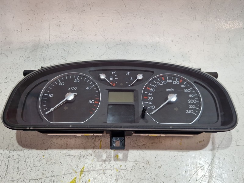Recambio de cuadro completo para renault laguna ii (bg0)(2001) 1.9 dci (bg0g) referencia OEM IAM 8200328449  