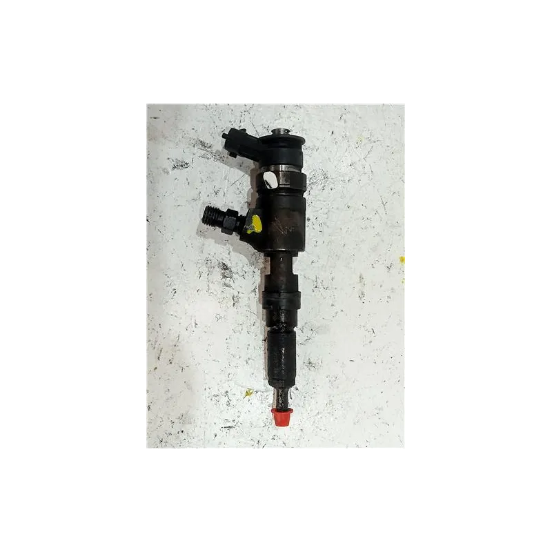 Recambio de inyector para peugeot 206 (1998) 1.4 hdi eco 70 referencia OEM IAM 0445110135  