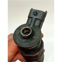 Recambio de inyector para peugeot 206 (1998) 1.4 hdi eco 70 referencia OEM IAM 0445110135  