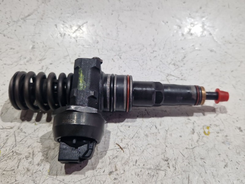 Recambio de inyector para audi a4 b5 avant (8d5) 1.9 tdi referencia OEM IAM 0414720214  