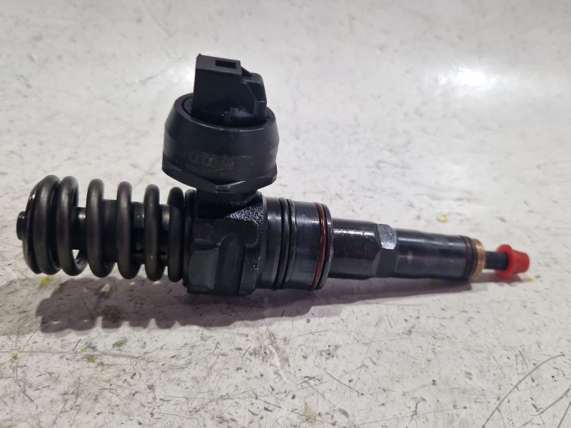 Recambio de inyector para audi a4 b5 avant (8d5) 1.9 tdi referencia OEM IAM 0414720214  