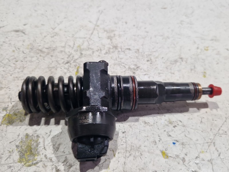 Recambio de inyector para audi a4 b5 avant (8d5) 1.9 tdi referencia OEM IAM 0414720214  