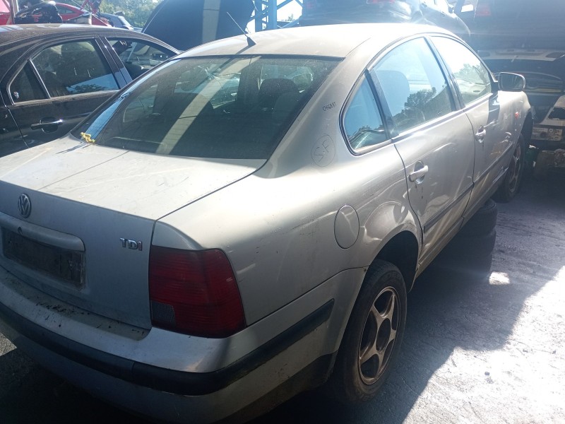 volkswagen passat berlina (3b2)(1996) del año 1997