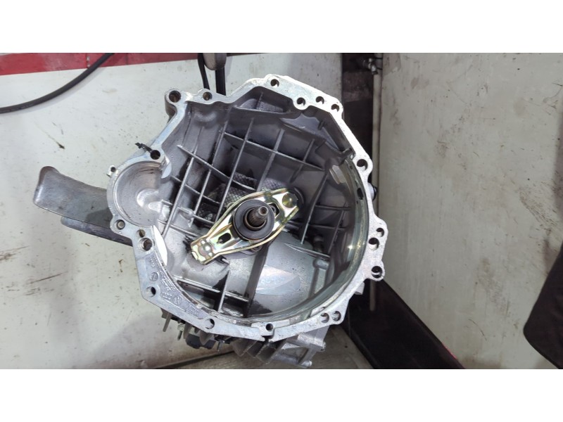 Recambio de caja cambios manual para audi a4 b7 (8ec) 2.0 tdi 16v referencia OEM IAM HCF  