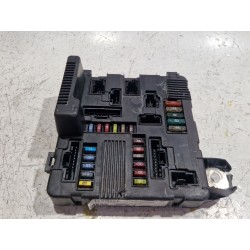 CAJA RELES / FUSIBLES 8200306032C 