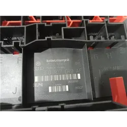 Recambio de caja fusibles/rele para seat leon (1p1)(05.2005) tdi 16v referencia OEM IAM 3C0937049AE  