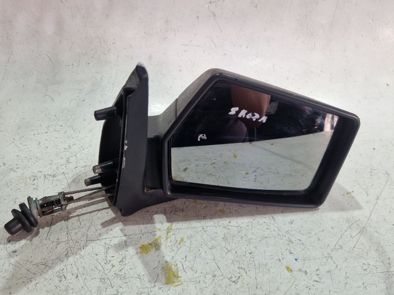 Recambio de retrovisor derecho para skoda favorit (781) 1.3 135l (781) referencia OEM IAM E10117298  